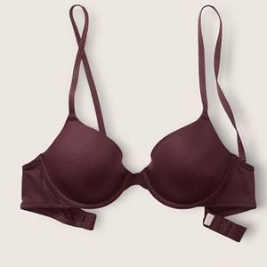 Victoria’s Secret Wear Everywhere Lightly Lined Bra